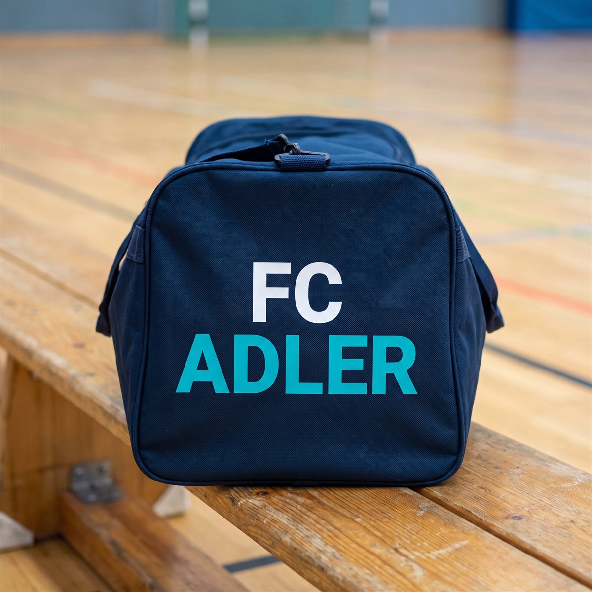 Printed sports bag as an example of an urgent customer deadline