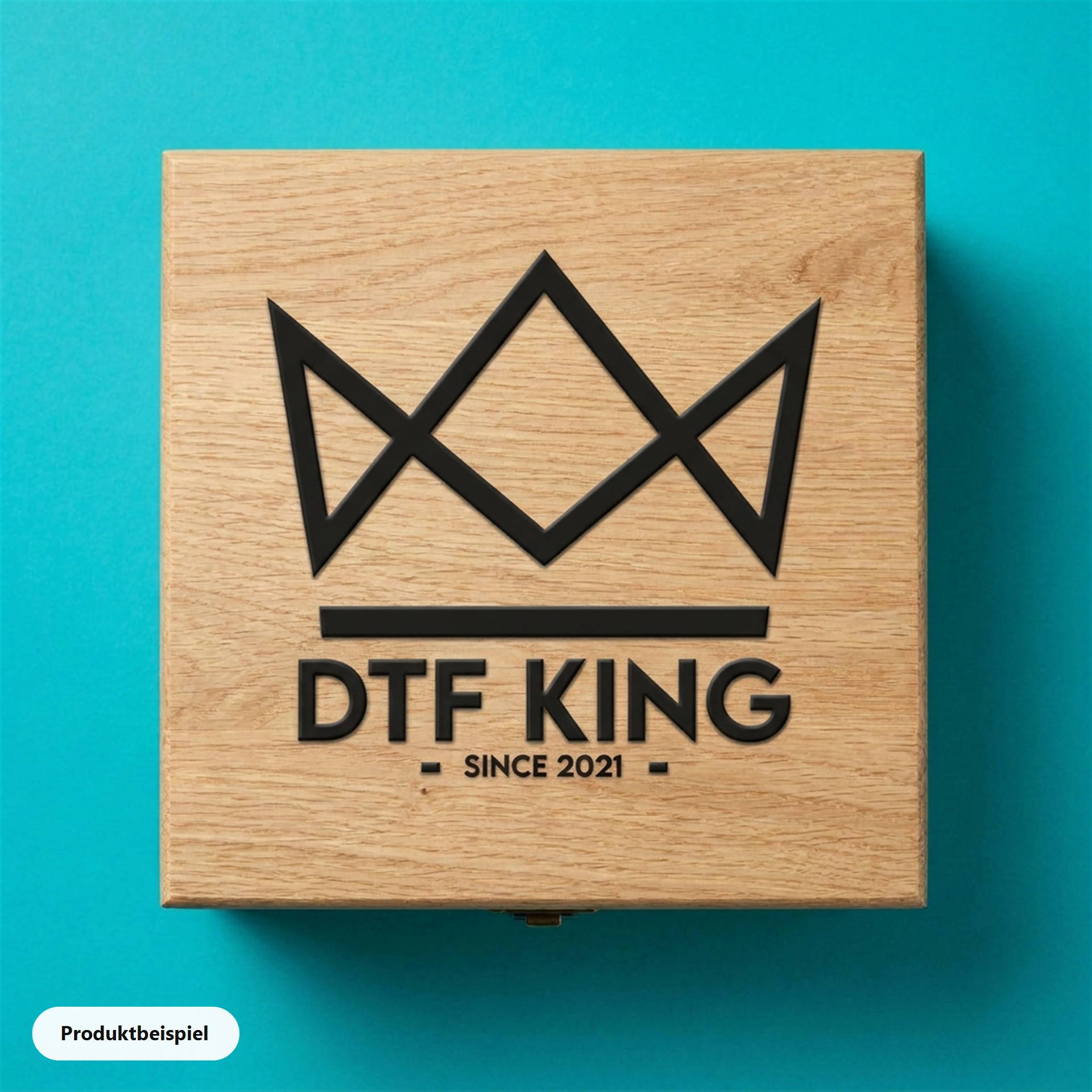 Holzkiste aus Eiche mit mattem UV DTF Transfer, Produktbeispiel